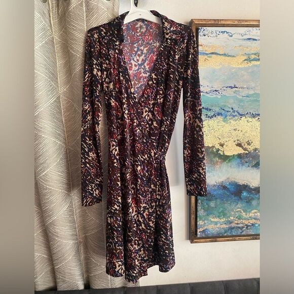 VERTIGO PARIS Women's Dress Size XS Wrap Printed Multicolored  Long Sleeve - Picture 8 of 9